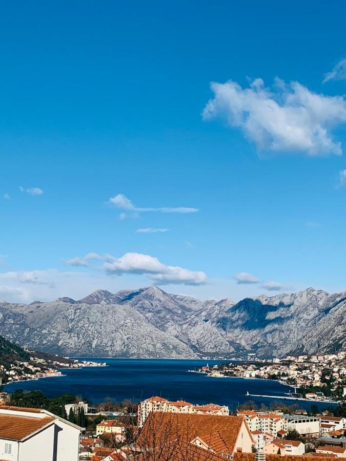 Gara 5 Lägenhet Kotor Exteriör bild